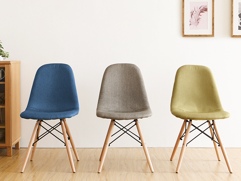 チェア　eames DSW fabric