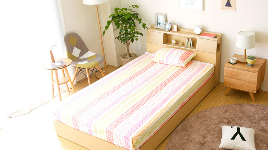 簡単模様替え！ ベッドや布団カバーを変えて春の装いを。